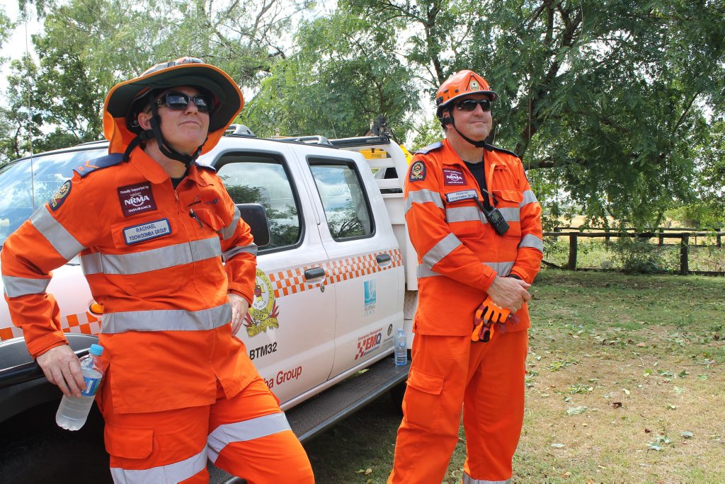 Toowoomba SES volunteers Rachael Rowe and Charles Lynch on the job. Photo Hayden Smith / Chinchilla News
